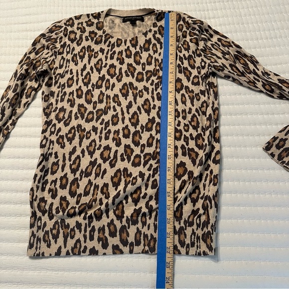 BANANA REPUBLIC leopard print long sleeve sweater size XS (a4 - Picture 4 of 12